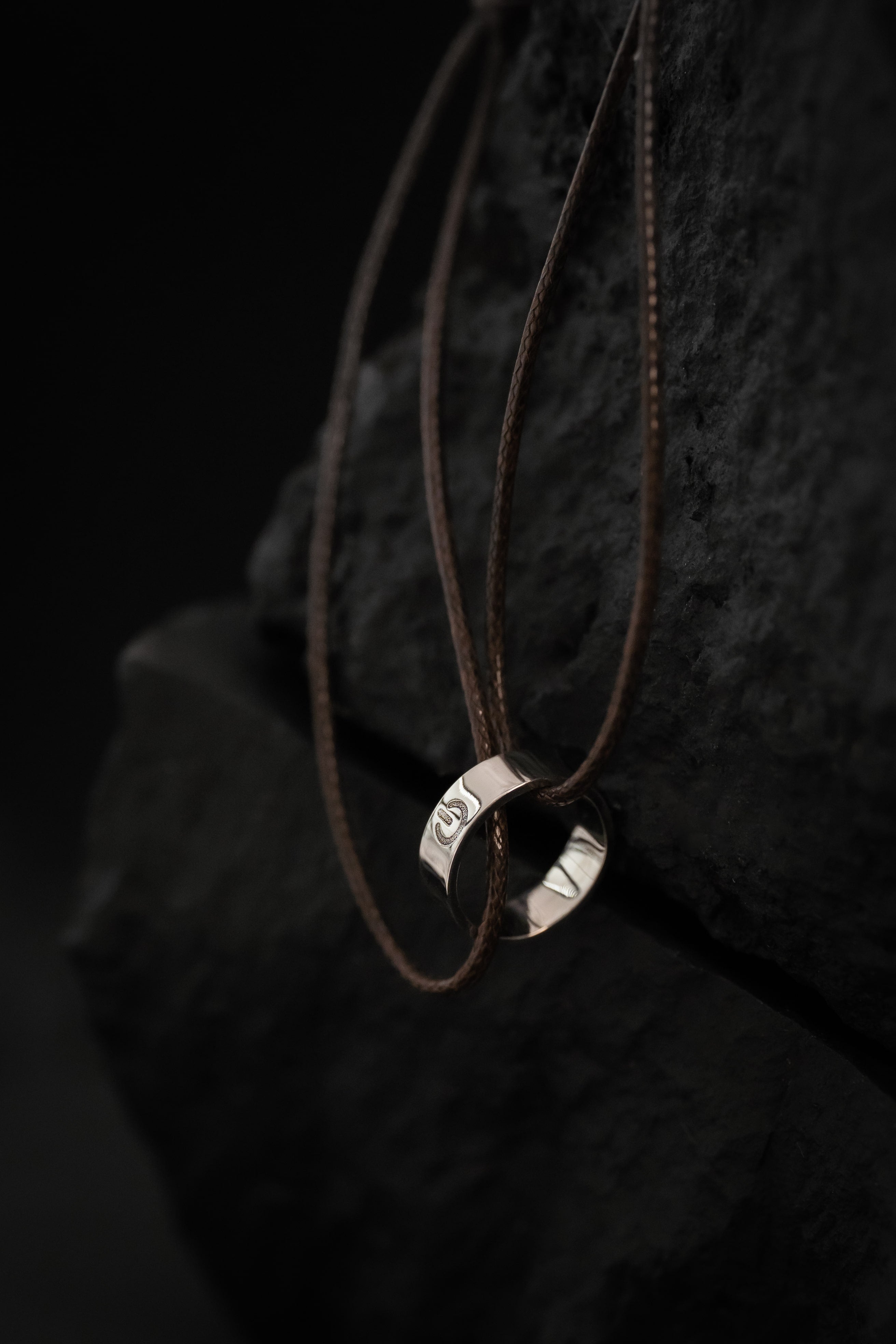 Power ON Men One Cord Bracellet