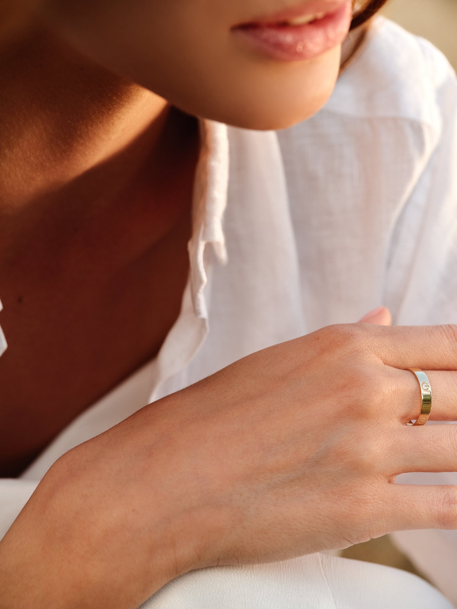 Power ON W - Gold Ring